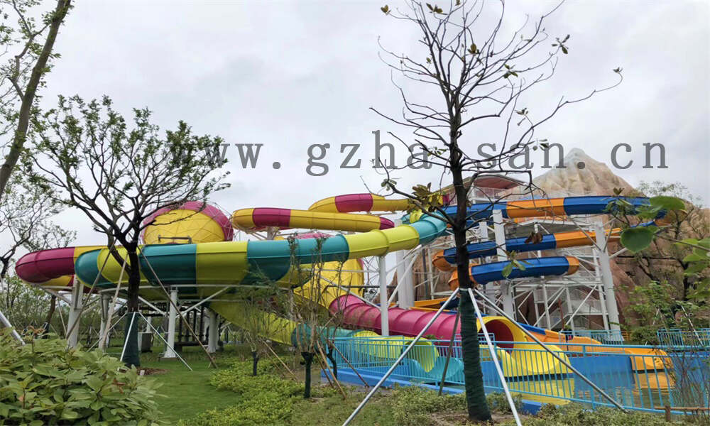 大象水滑梯：亲子游乐新体验
